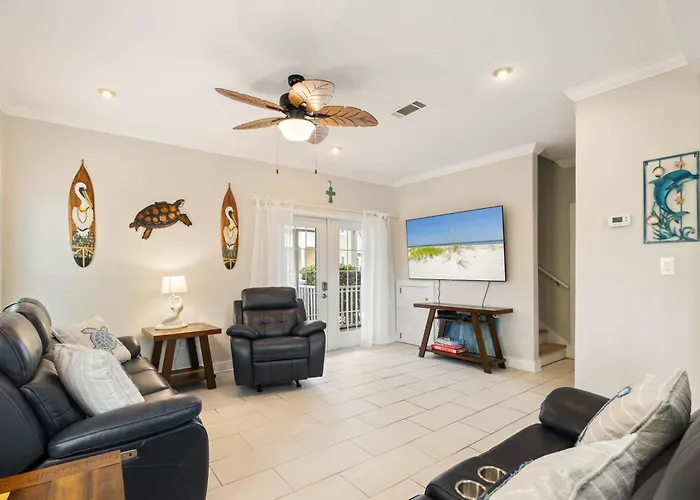 Beachcomber Bliss 38c By Pkrm Apartment